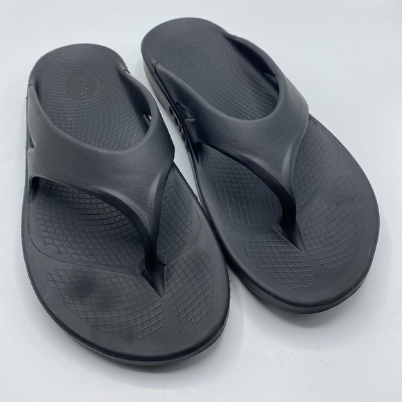 OOFOS Other - OOFOS Ooriginal Sandals Black Flip Flops, Men's Size 14 Thong Orthopedic